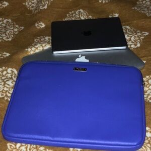 Kate Spade Laptop Tablet Padded Zippered Case Sleeve. Mint condition.